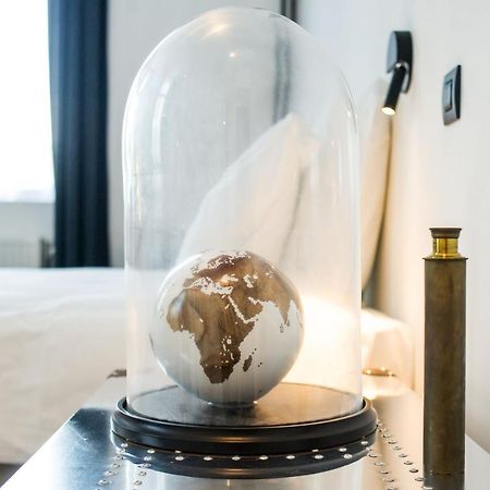 The Wise House Hotel Hastiere-par-dela Luaran gambar