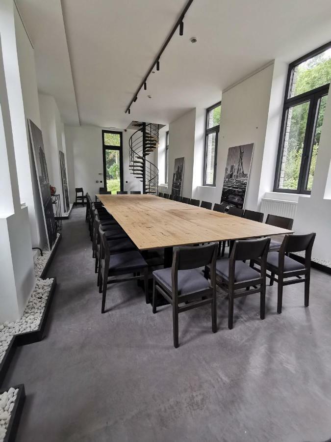 The Wise House Hotel Hastiere-par-dela Luaran gambar