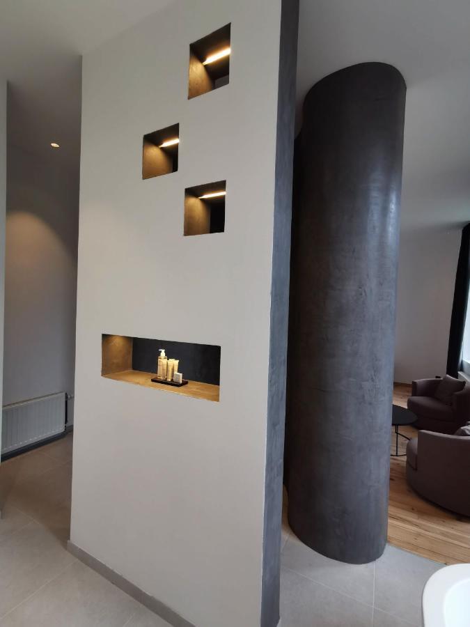 The Wise House Hotel Hastiere-par-dela Luaran gambar