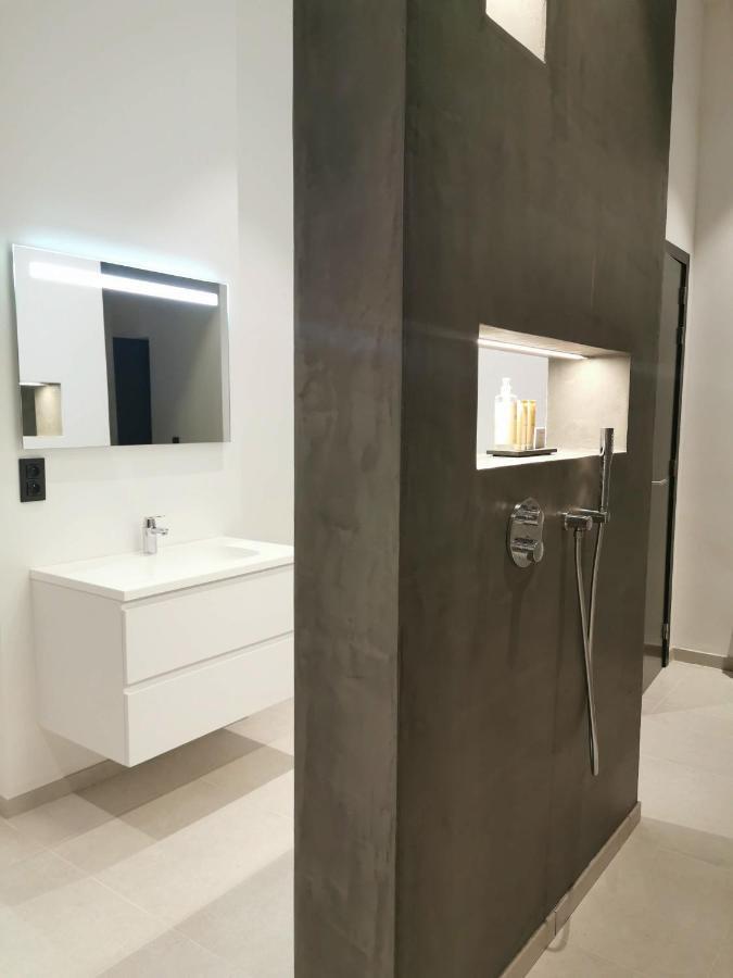 The Wise House Hotel Hastiere-par-dela Luaran gambar