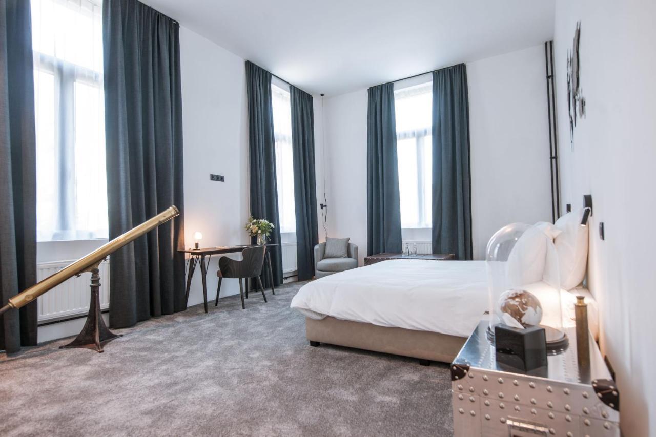The Wise House Hotel Hastiere-par-dela Luaran gambar